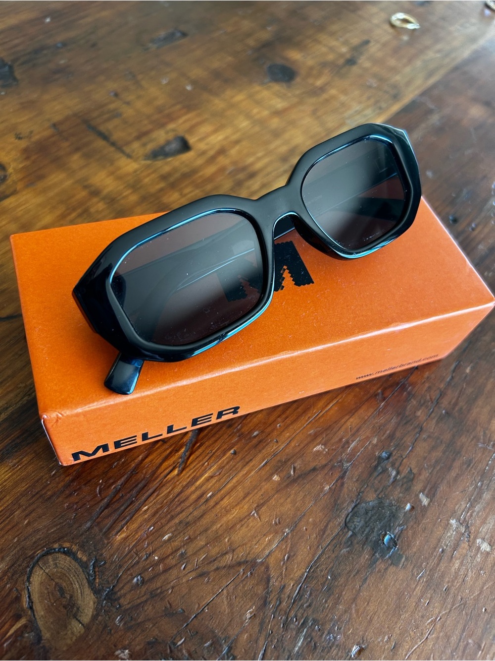 Meller Kessie Sunglasses